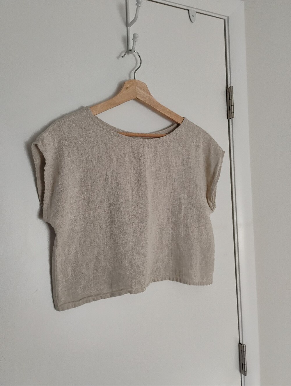 EUC FoundPathGoods Boxy Linen Crop Top- Natural, XS - Picture 2 of 3